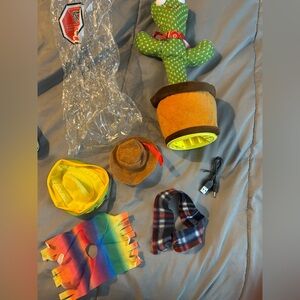 Kids cactus singing stuffed animal